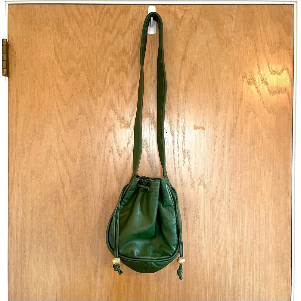 Vintage green leather bucket bag - Anne Klein for Calderon